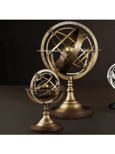 Globe S antikolt sárgaréz kivitelben